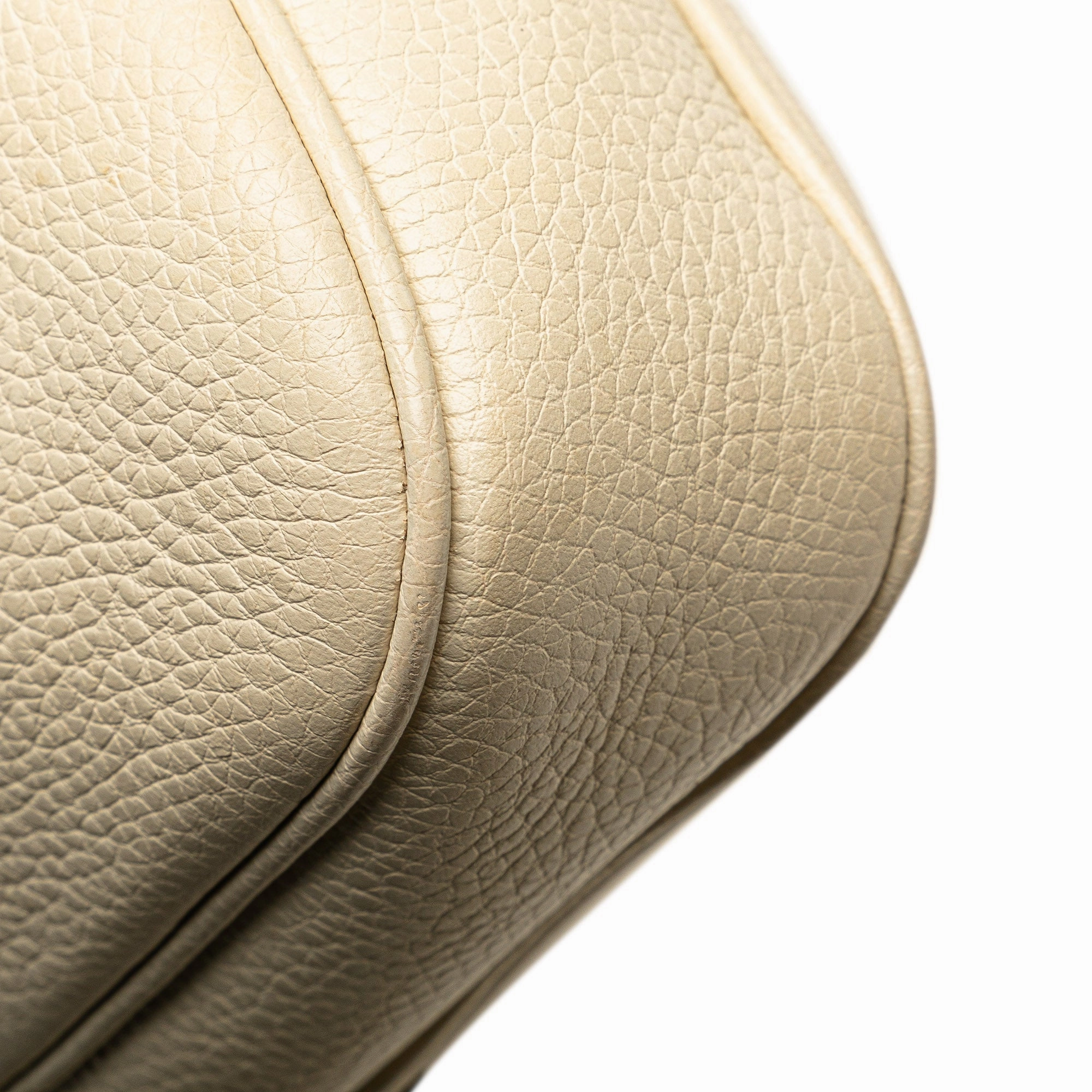 Medium Leather Soho Chain Flap Crossbody