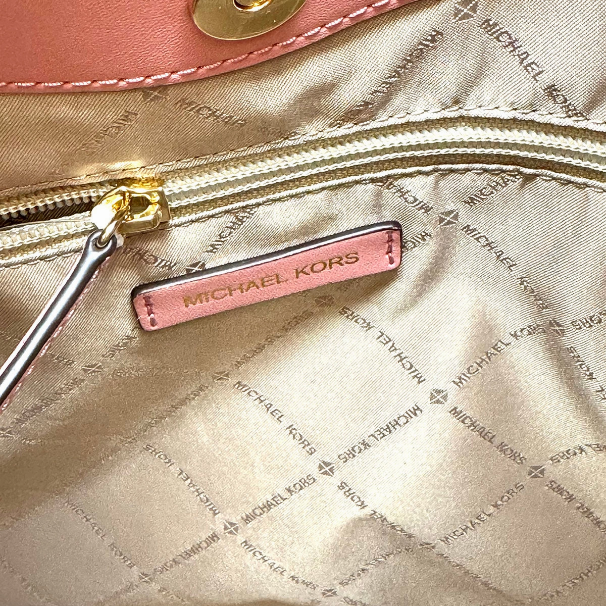Michael Kors Tote