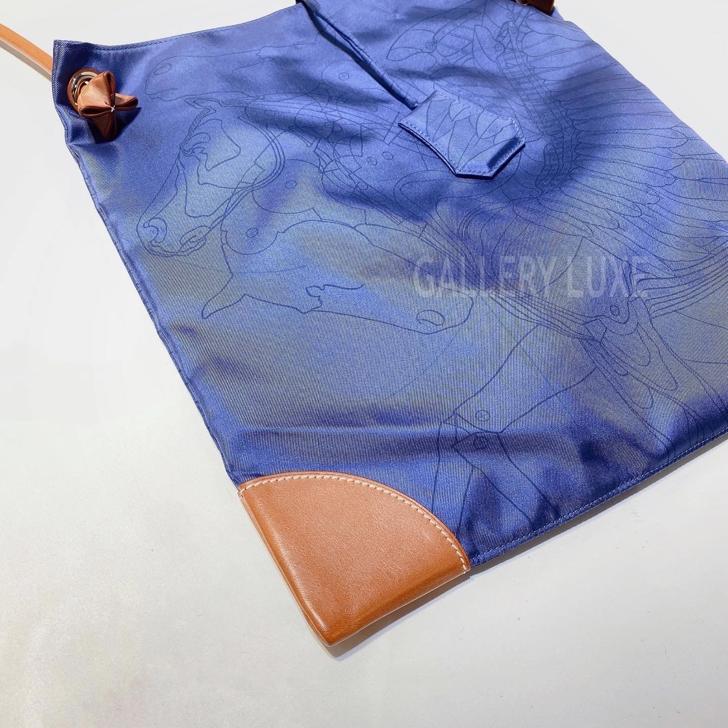 No.3134-Hermes Silk City Crossbody Bag