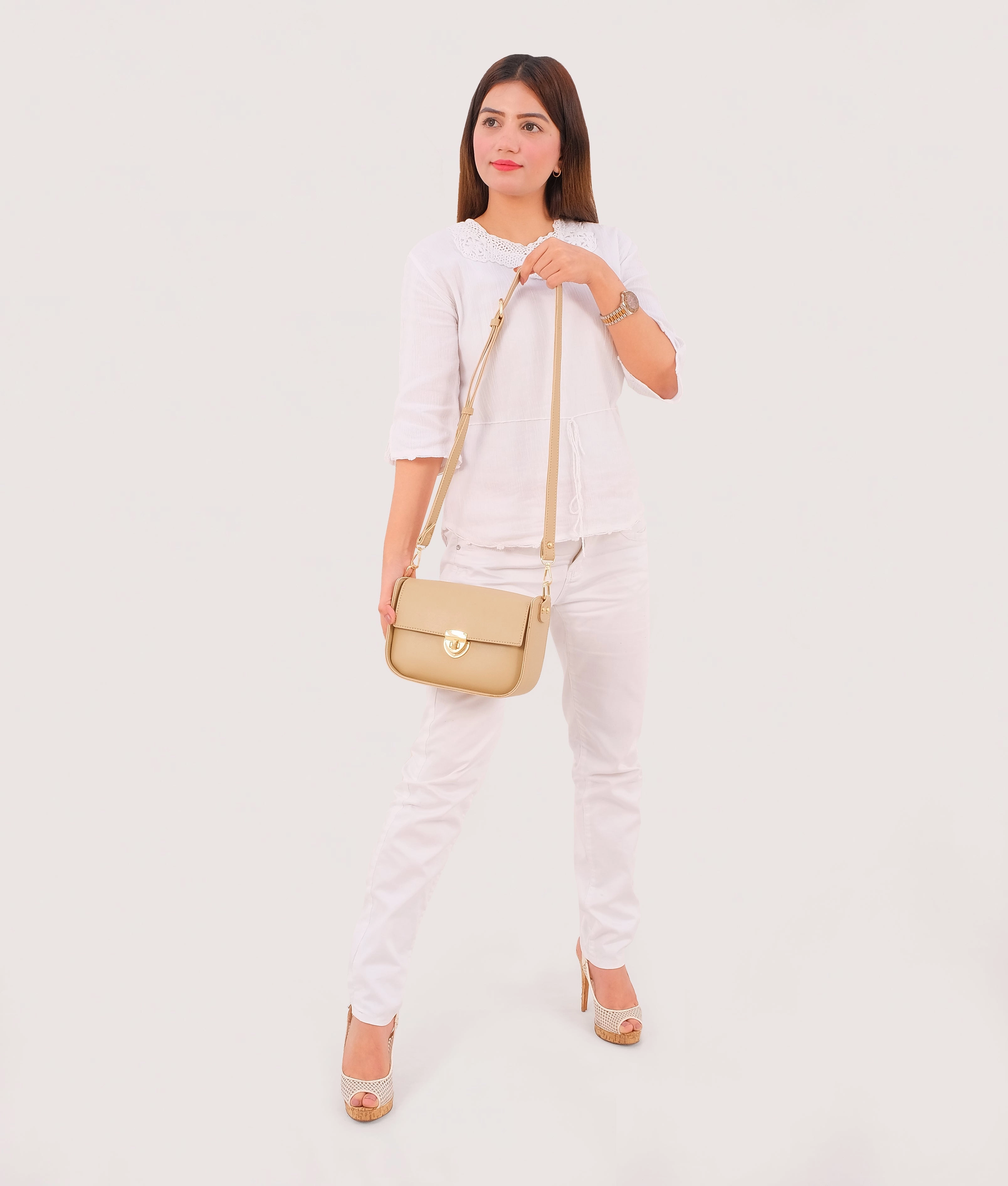 Off-white saddle bag with twist lock