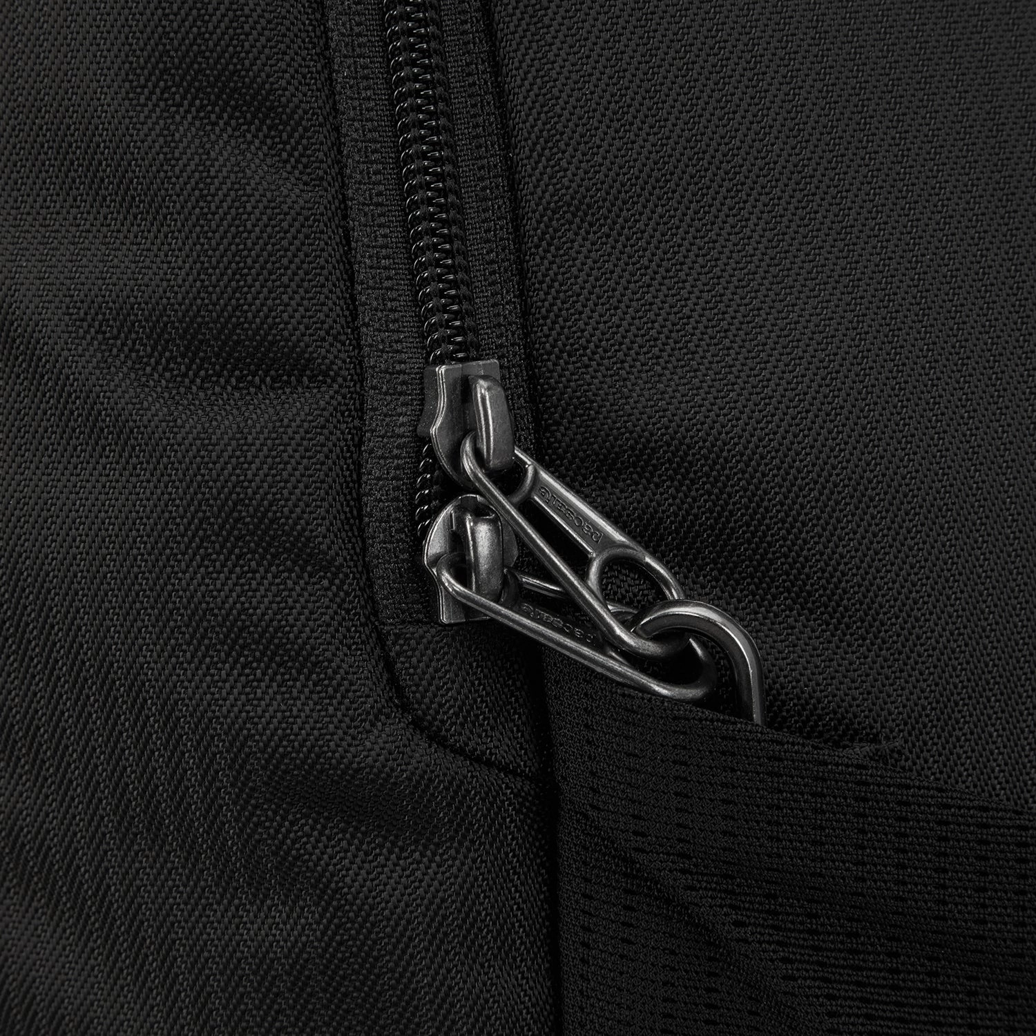 Pacsafe Metrosafe LS450 ECONYL Anti-Theft 25L Backpack