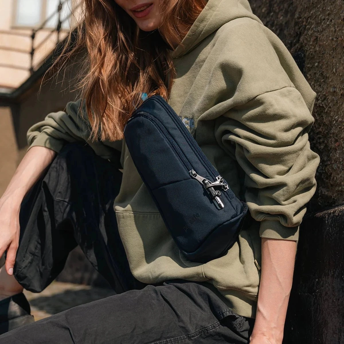 Pacsafe Vibe 150 Anti-Theft Sling Pack