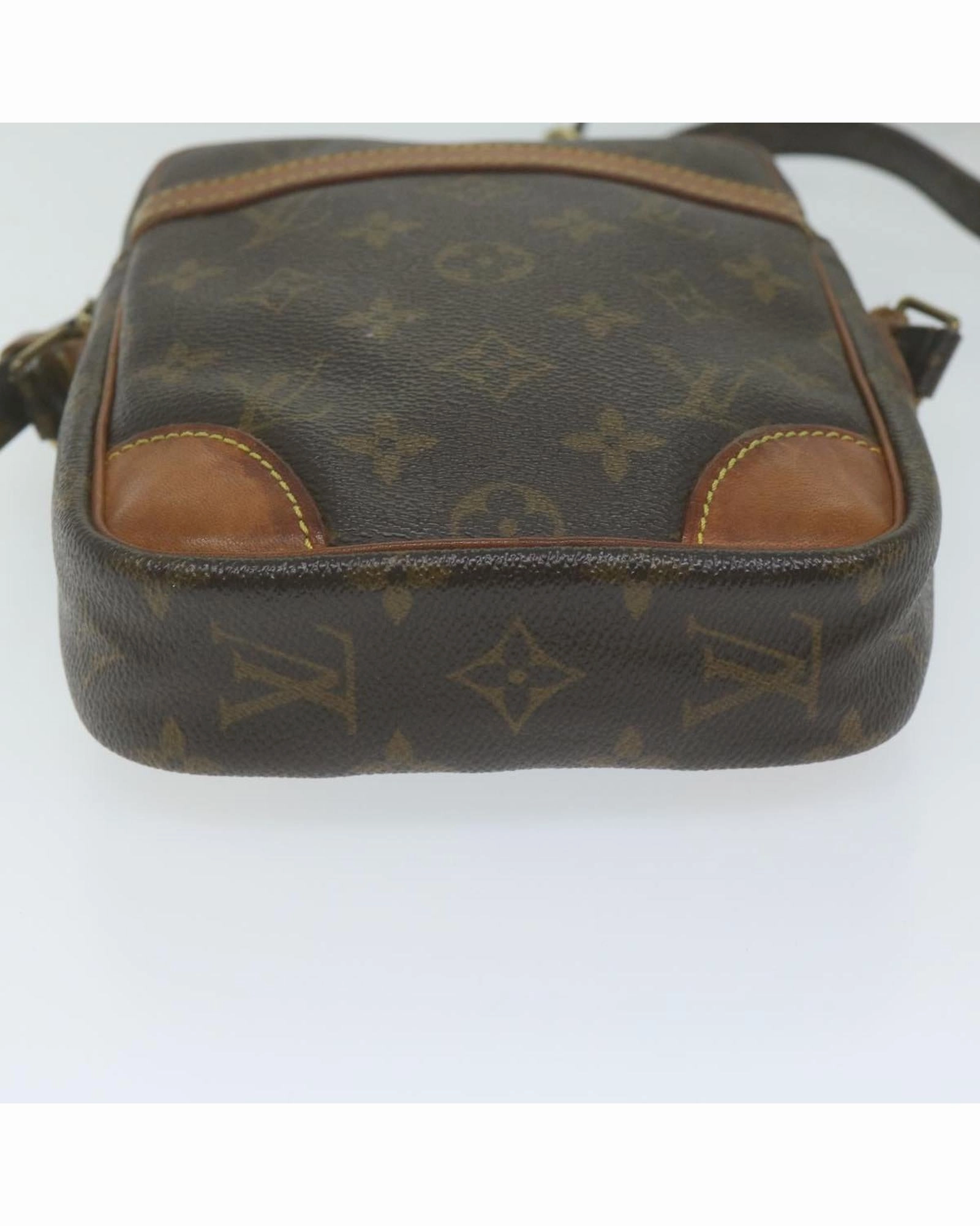 Pochette Crossbody Bag