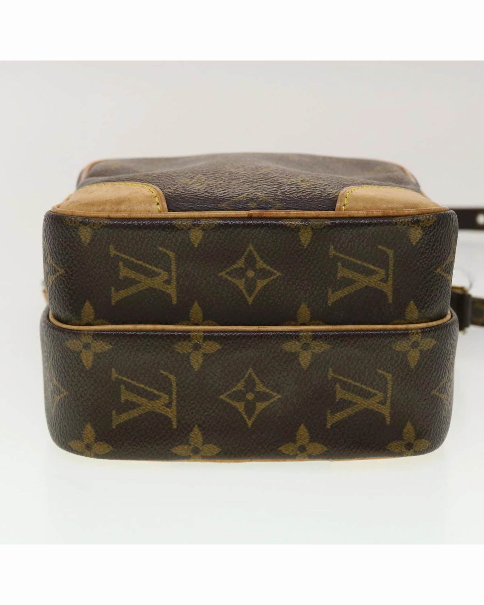 Pochette Crossbody Bag M51902