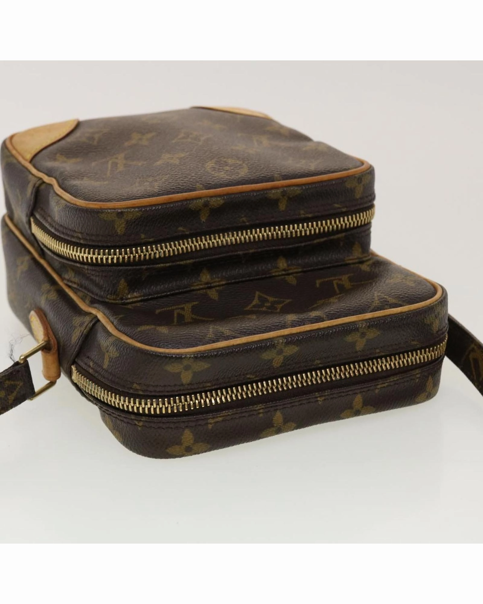 Pochette Crossbody Bag M51902