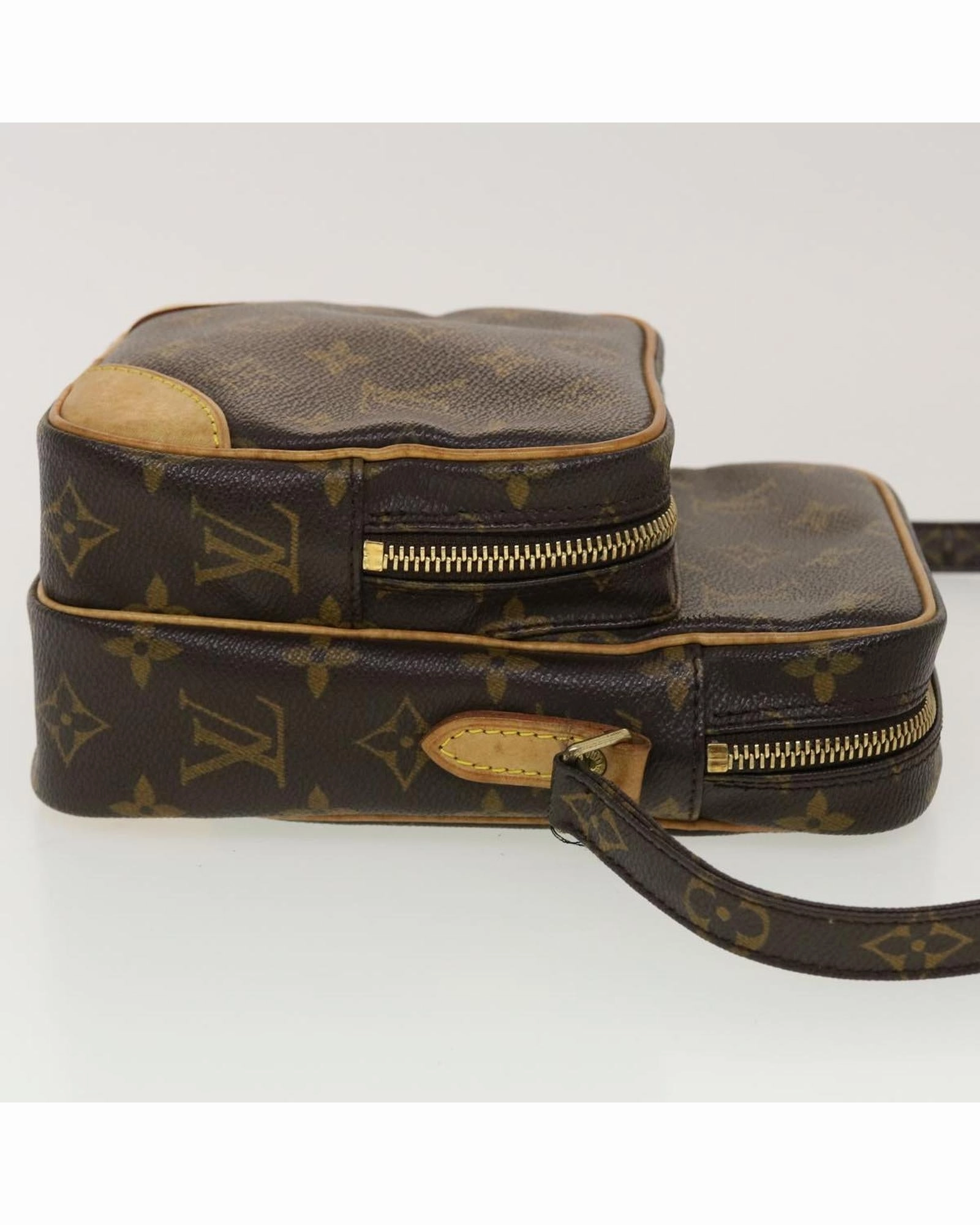 Pochette Crossbody Bag M51902