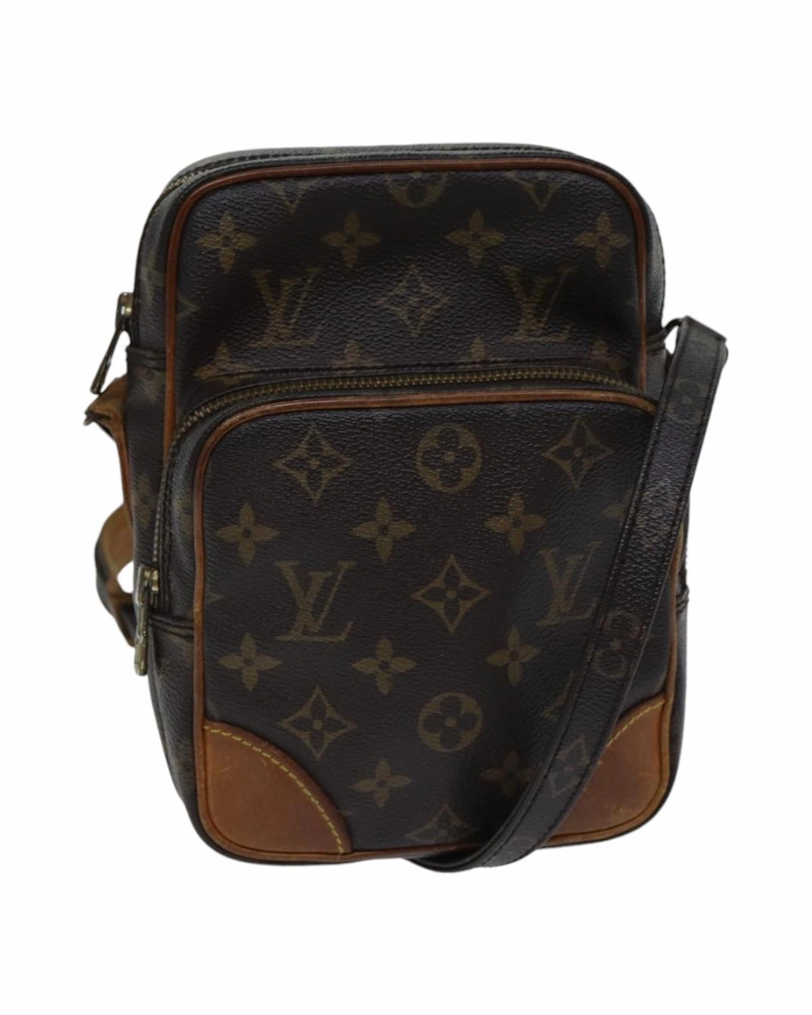 Pochette Crossbody Bag Monogram Canvas