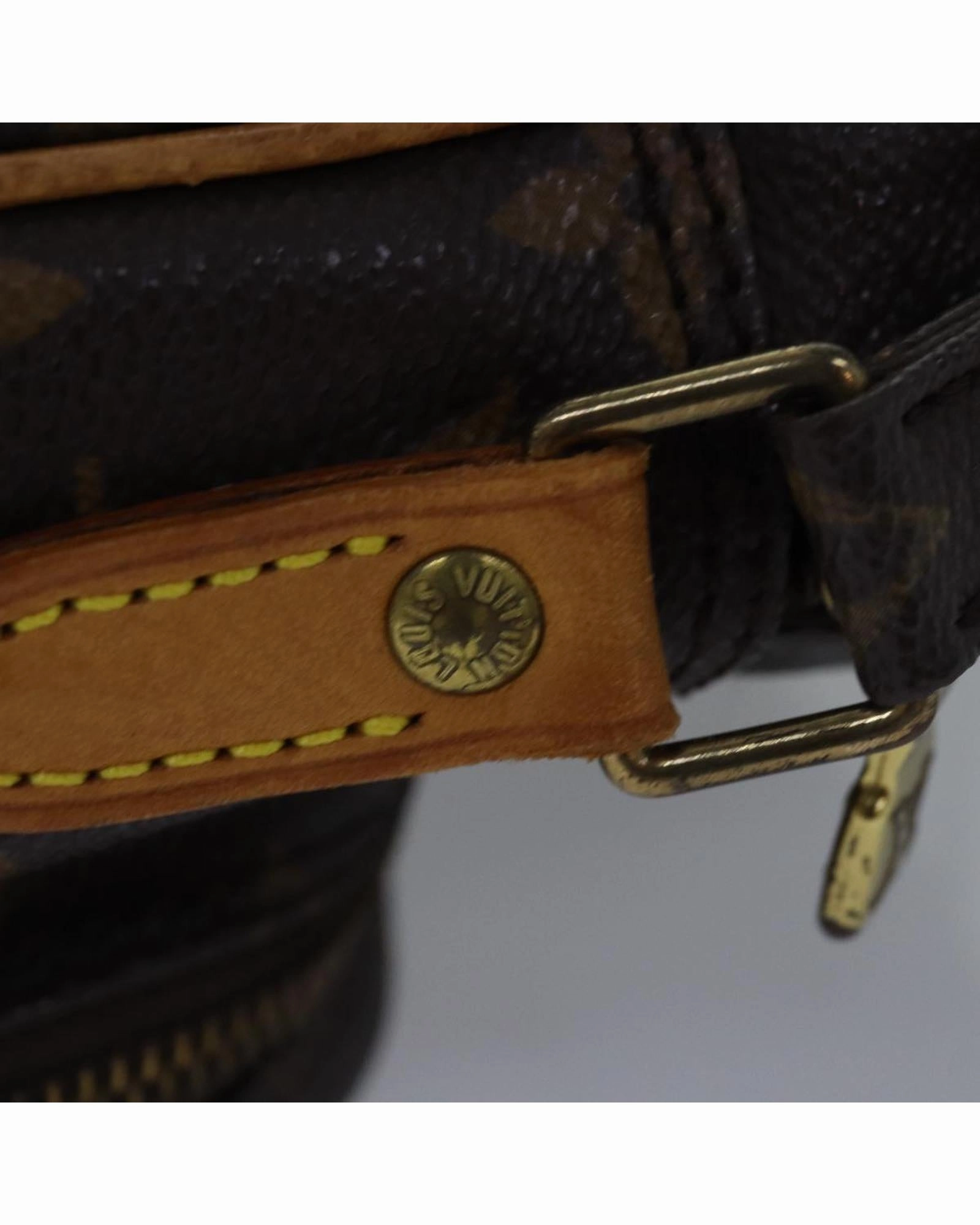 Pochette Crossbody bag