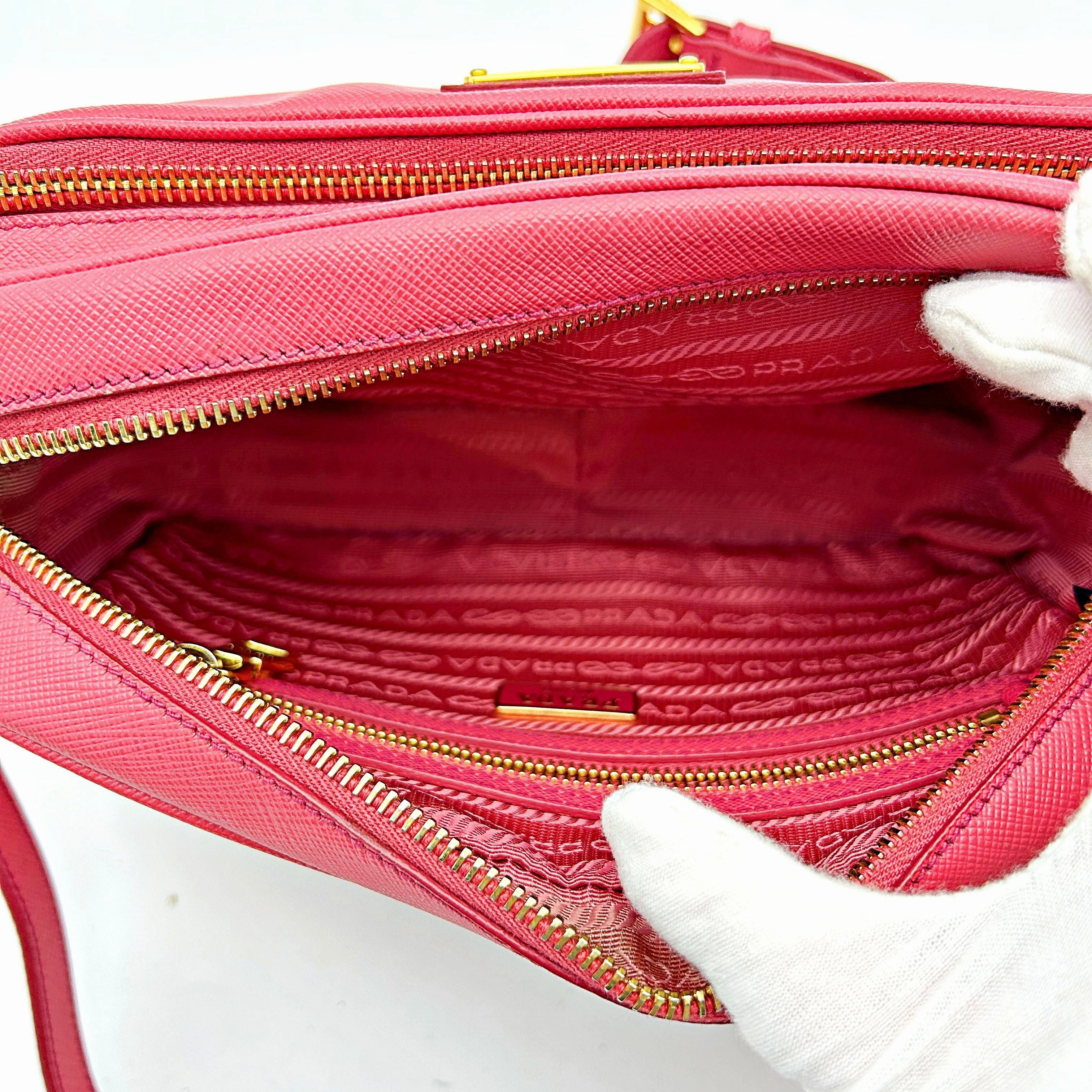PRADA Saffiano Lux Double Zip Crossbody Bag Fuoco AF152