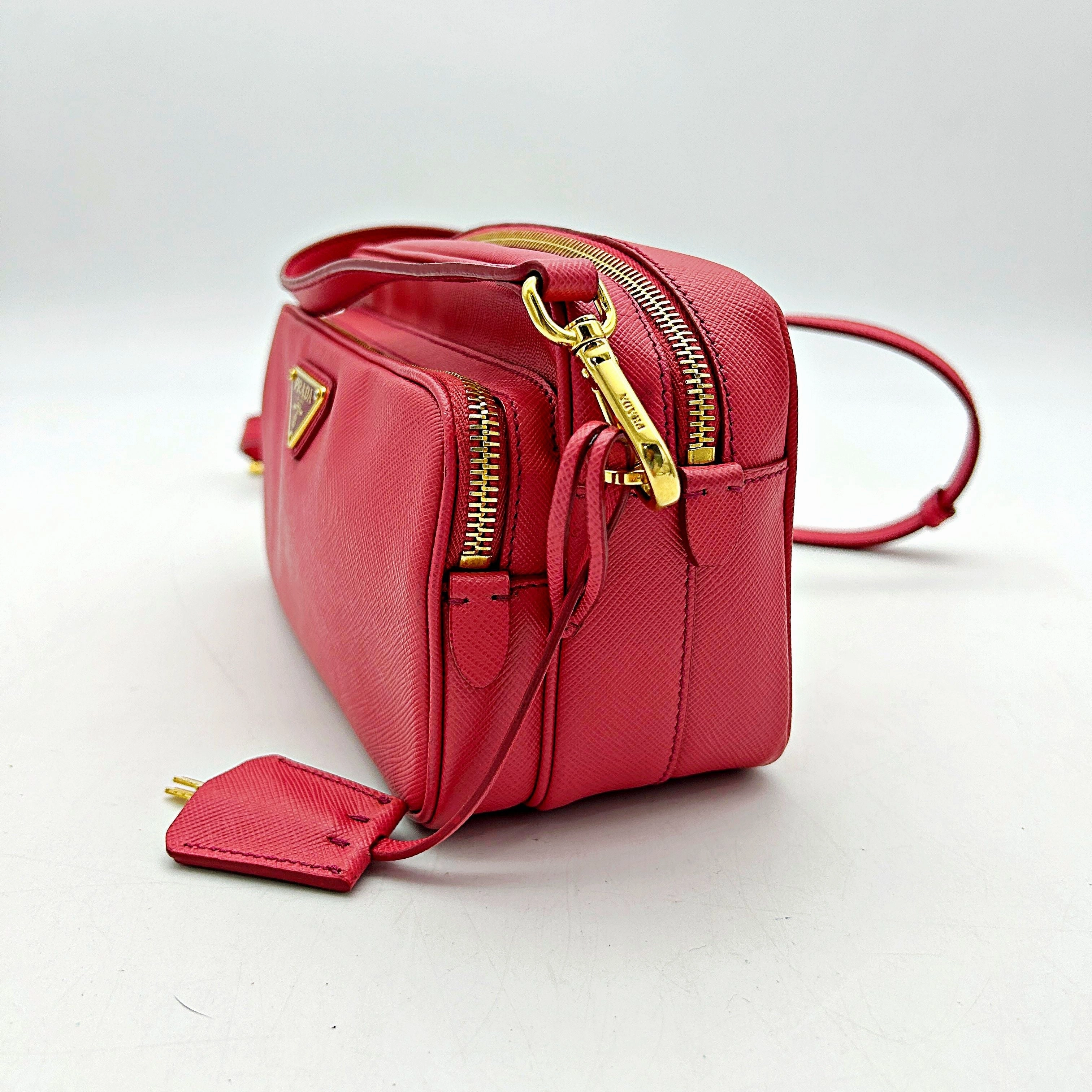 PRADA Saffiano Lux Double Zip Crossbody Bag Fuoco AF152