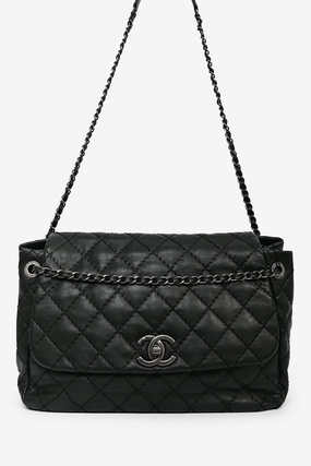 Pre-Loved Chanel 2012-13 Black Quilted Calfskin Leather CC Flap Shoulder Bag