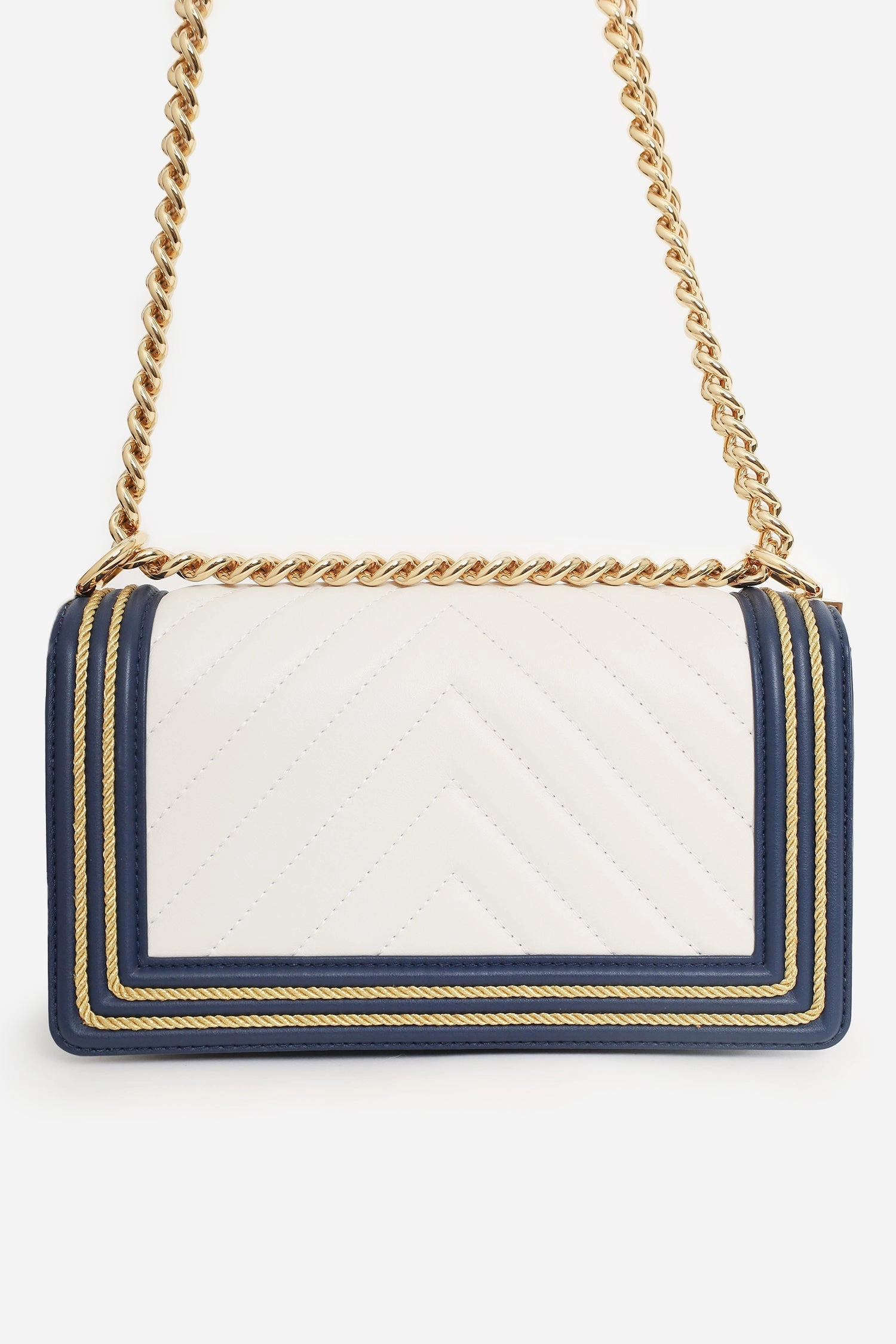 Pre-loved Chanel 2018/19 White/Navy Calfskin Chevron Quilted Braided Medium Boy Bag