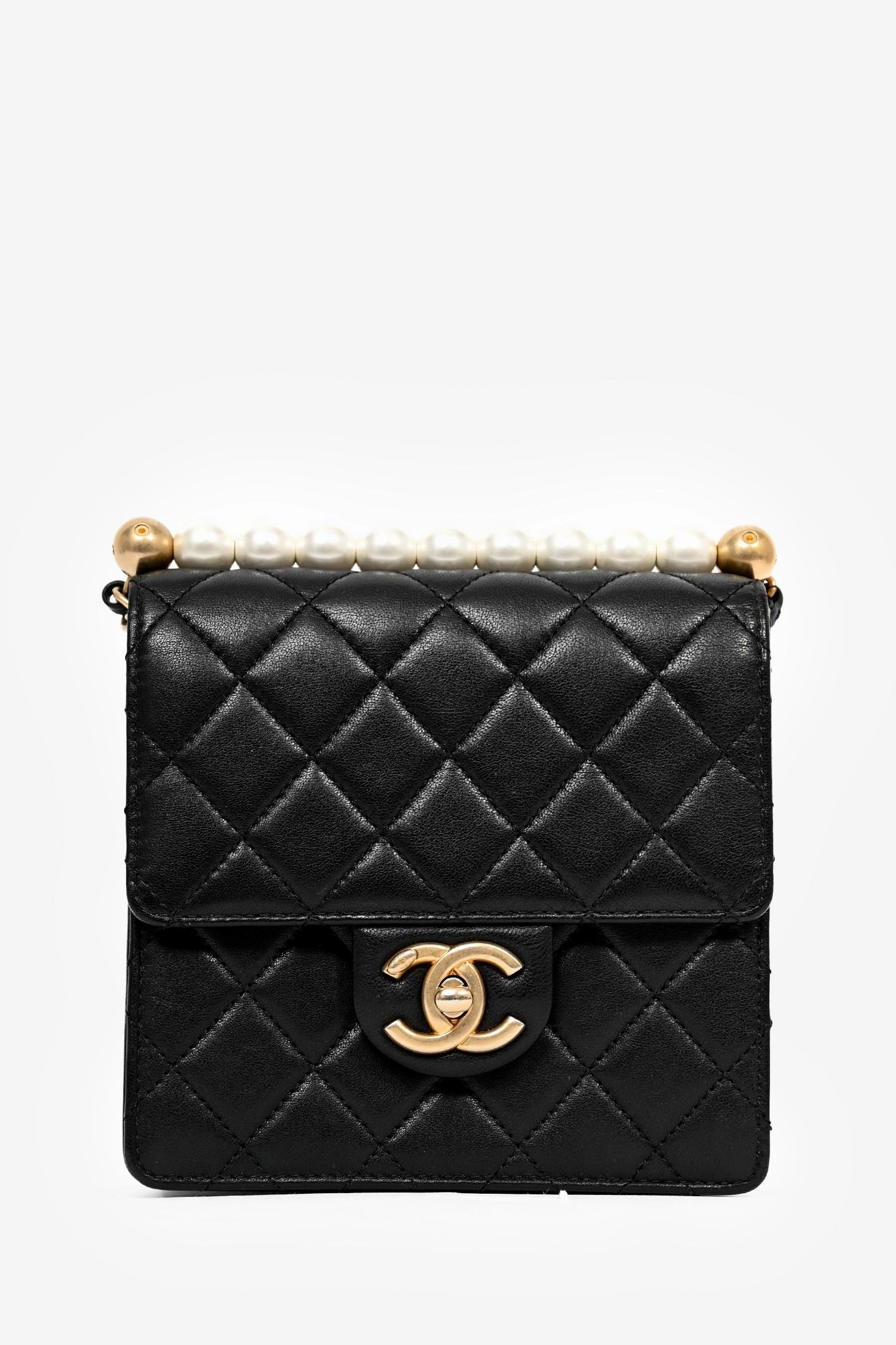 Pre-Loved Chanel 2019 Black Leather Chic Pearl Swaure Flap Bag