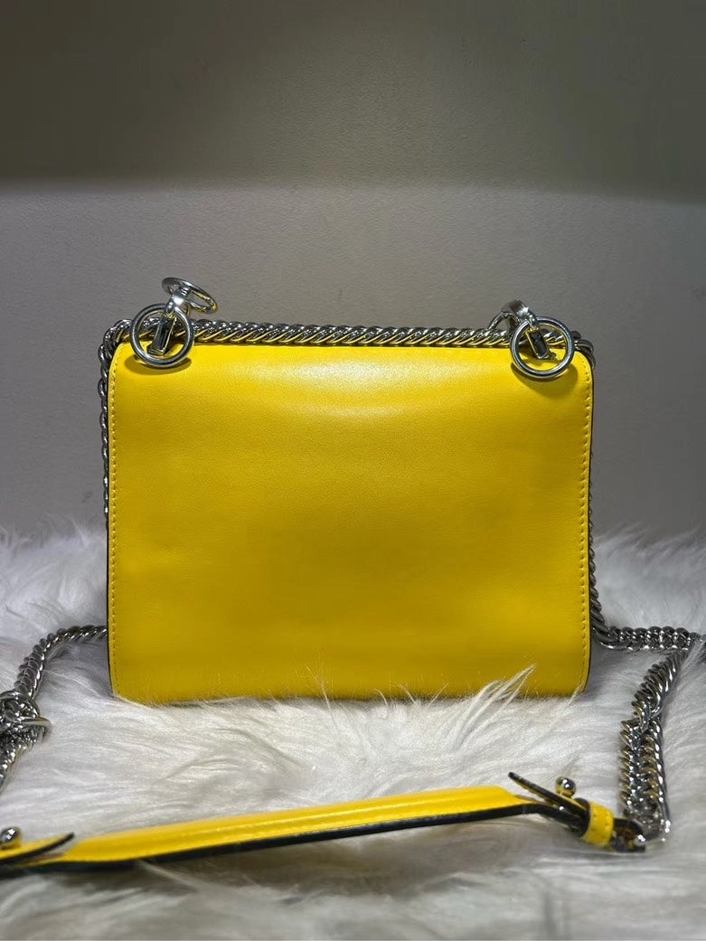 Pre-loved FENDI Yellow Leather Shoulder Crossbody Bag