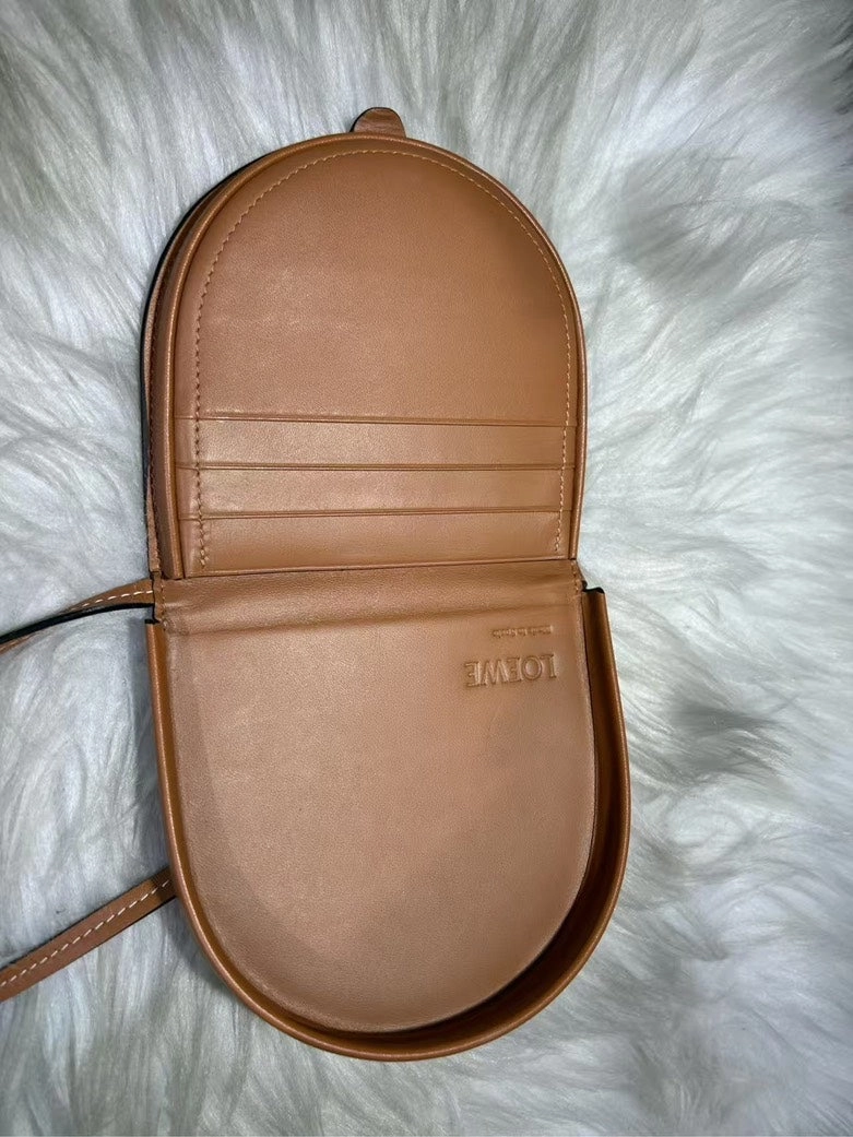 Pre-loved LOEWE Mini Gate Tan Crossbody Bag - Vintage  Designer Handbag
