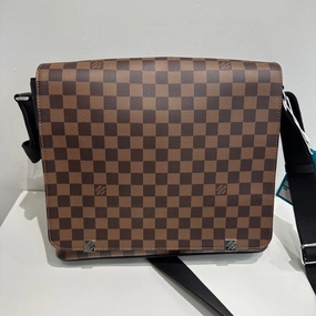 Pre-loved Louis Vuitton Damier Ebene Broadway Messenger Bag Brown Crossbody