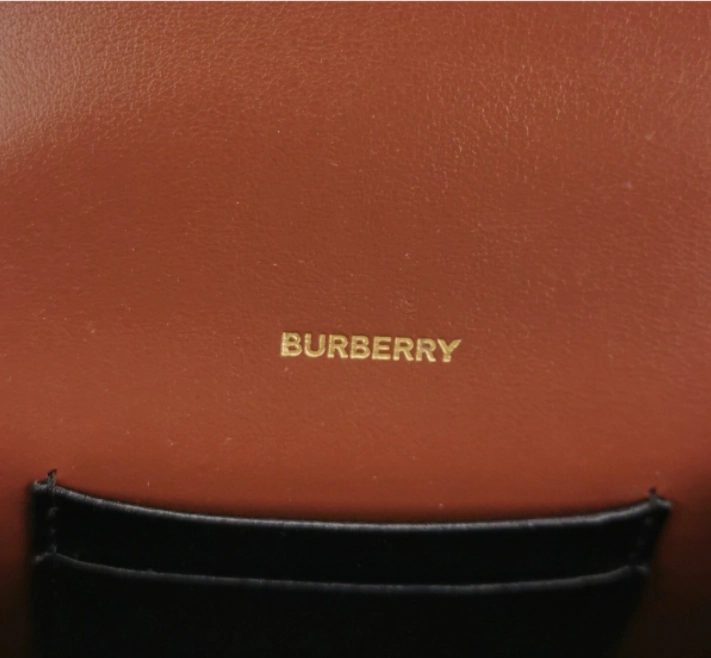 Preloved Burberry Robin crossbody Bag14*20*5cm brown 24011078572006