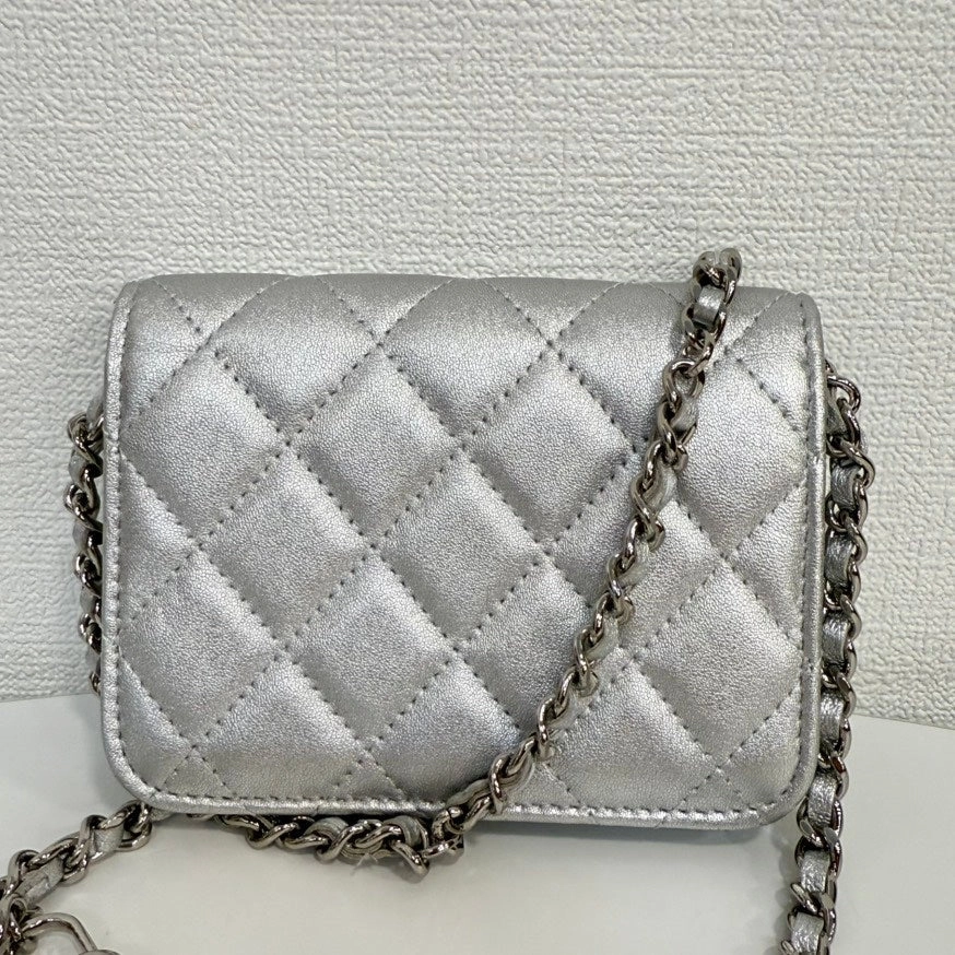 Preloved Chanel Mini Pouch on Chain FM0282 Silver Quilted Leather Crossbody Bag