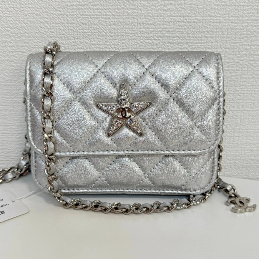 Preloved Chanel Mini Pouch on Chain FM0282 Silver Quilted Leather Crossbody Bag