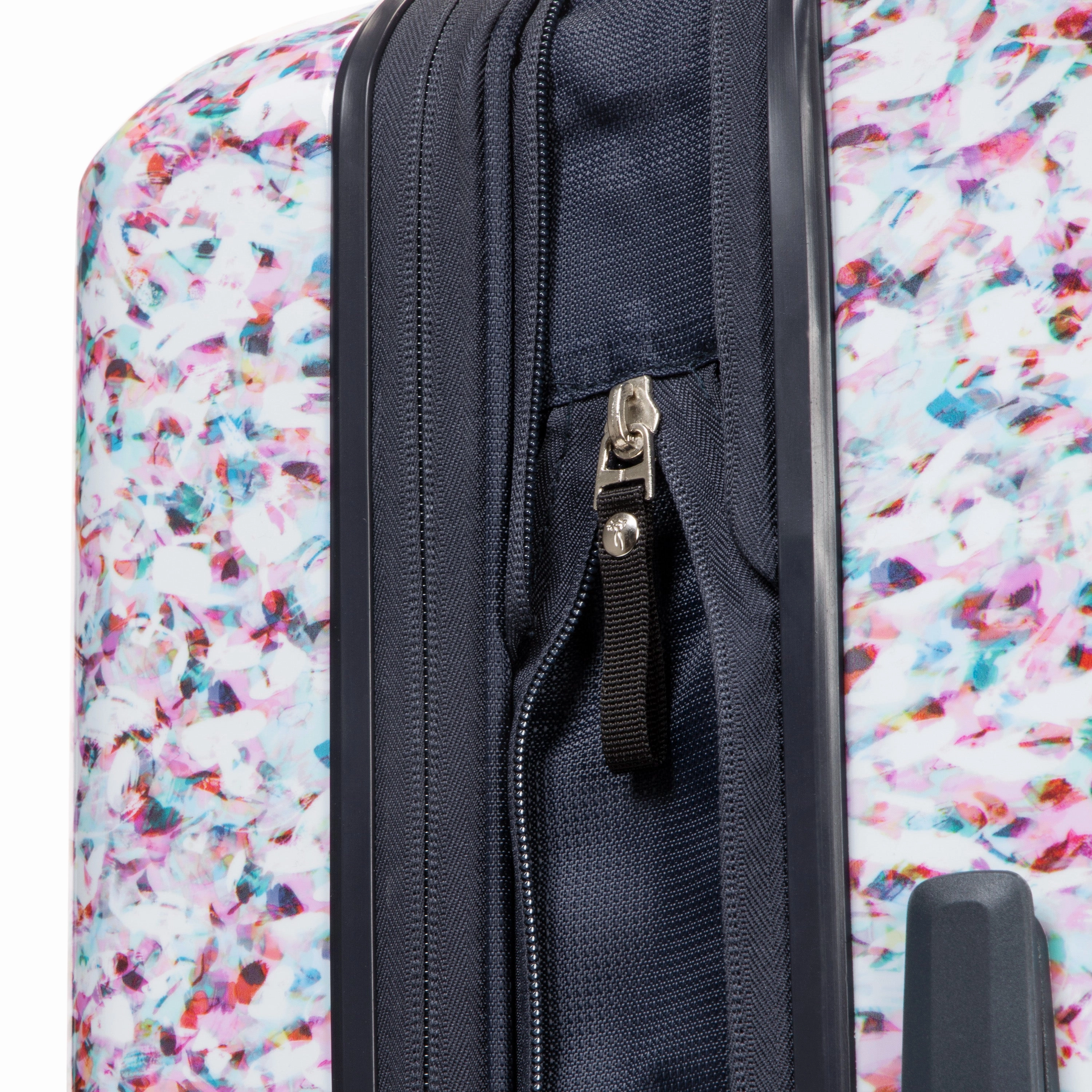 Ricardo Beverly Hills Beaumont 20" 4-Wheel Carry-On Luggage
