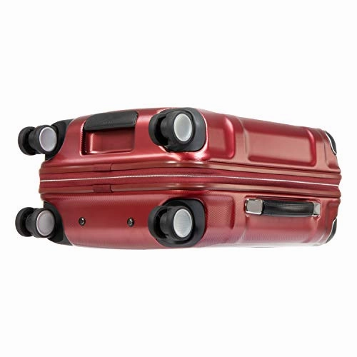 Ricardo Rodeo Drive International Carry-On in Crimson Flash