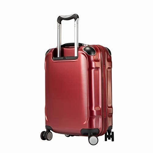 Ricardo Rodeo Drive International Carry-On in Crimson Flash