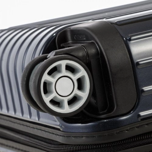 Rimowa Salsa Air Ultralight - Cabin Multiwheel IATA 21 Carry On Navy