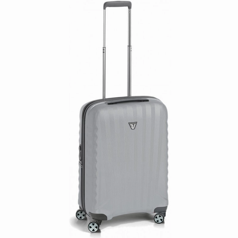 Roncato Uno Zsl Premium 22In International Carry On Iata Hardside 4 Wheel Polycarbonate Spinner