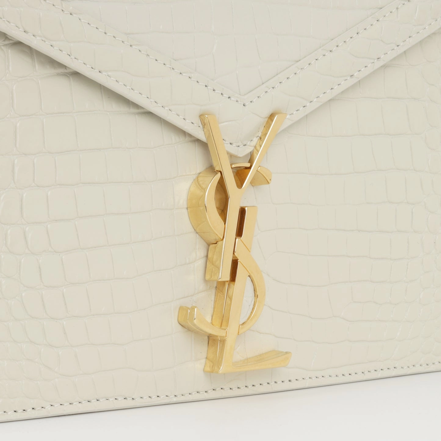 Saint Laurent - Cassandra Medium Chain Bag - Off White Crocodile Embossed GHW - Pre-Loved
