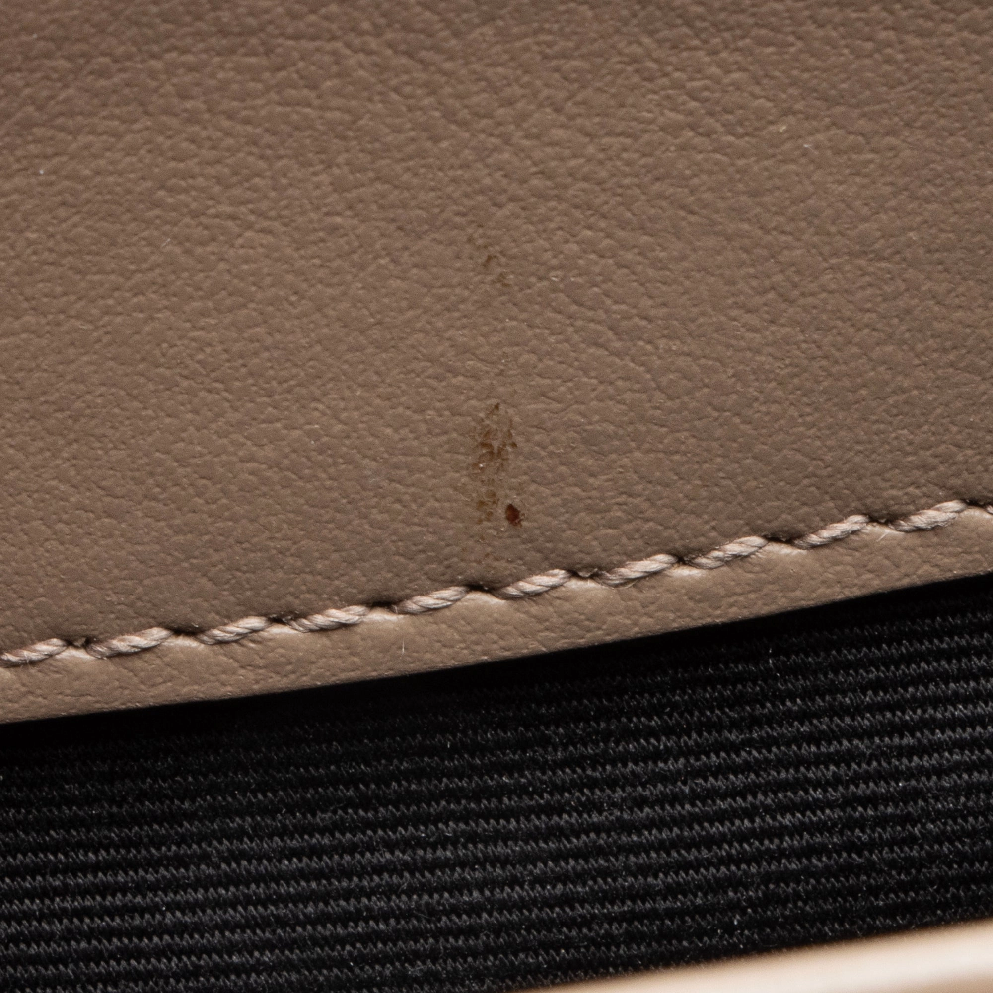 Saint Laurent Matelasse Calfskin Monogram LouLou Toy Crossbody Bag (SHF-23329)