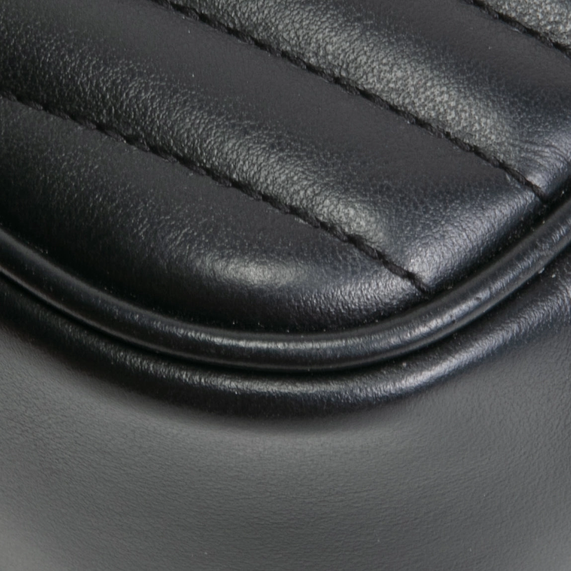 SAINT LAURENT Mini Lou Camera Bag - Black