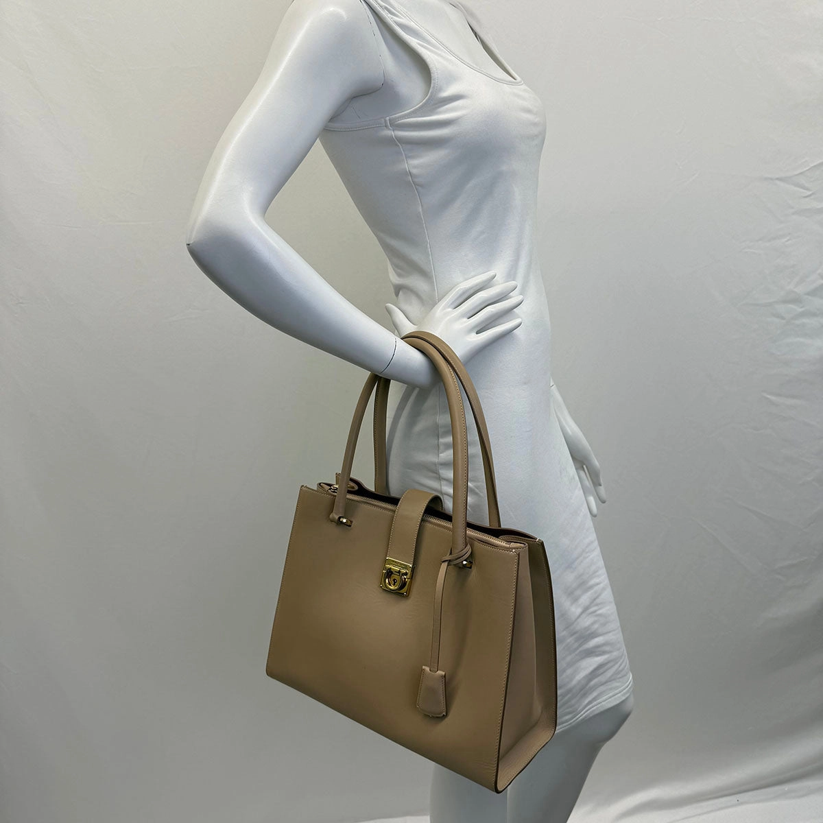 Salvatore Ferragamo Juliette Lock Story Tote
