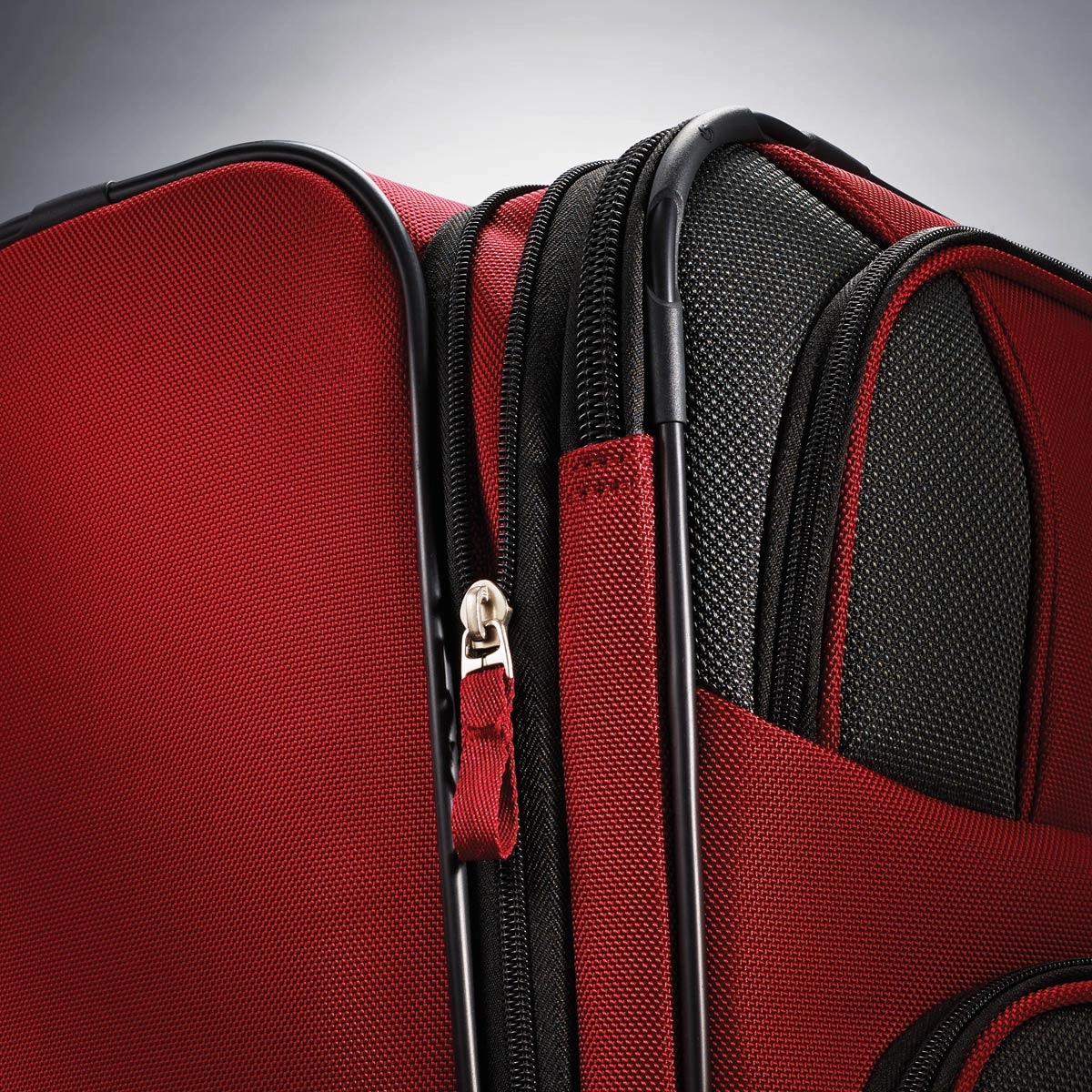Samsonite Aspire Xlite 20In Expandable Spinner Carry On