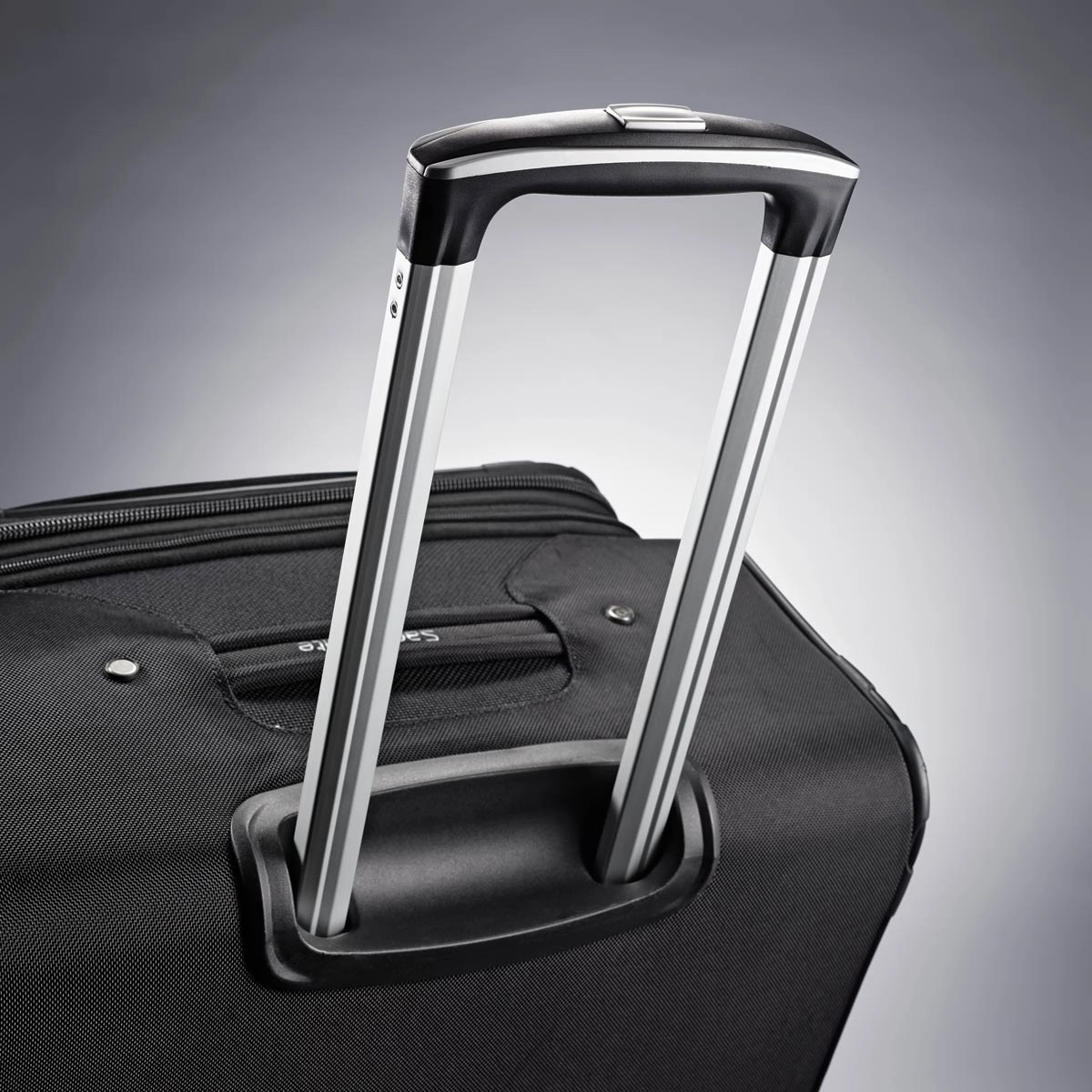 Samsonite Aspire Xlite 20In Expandable Spinner Carry On