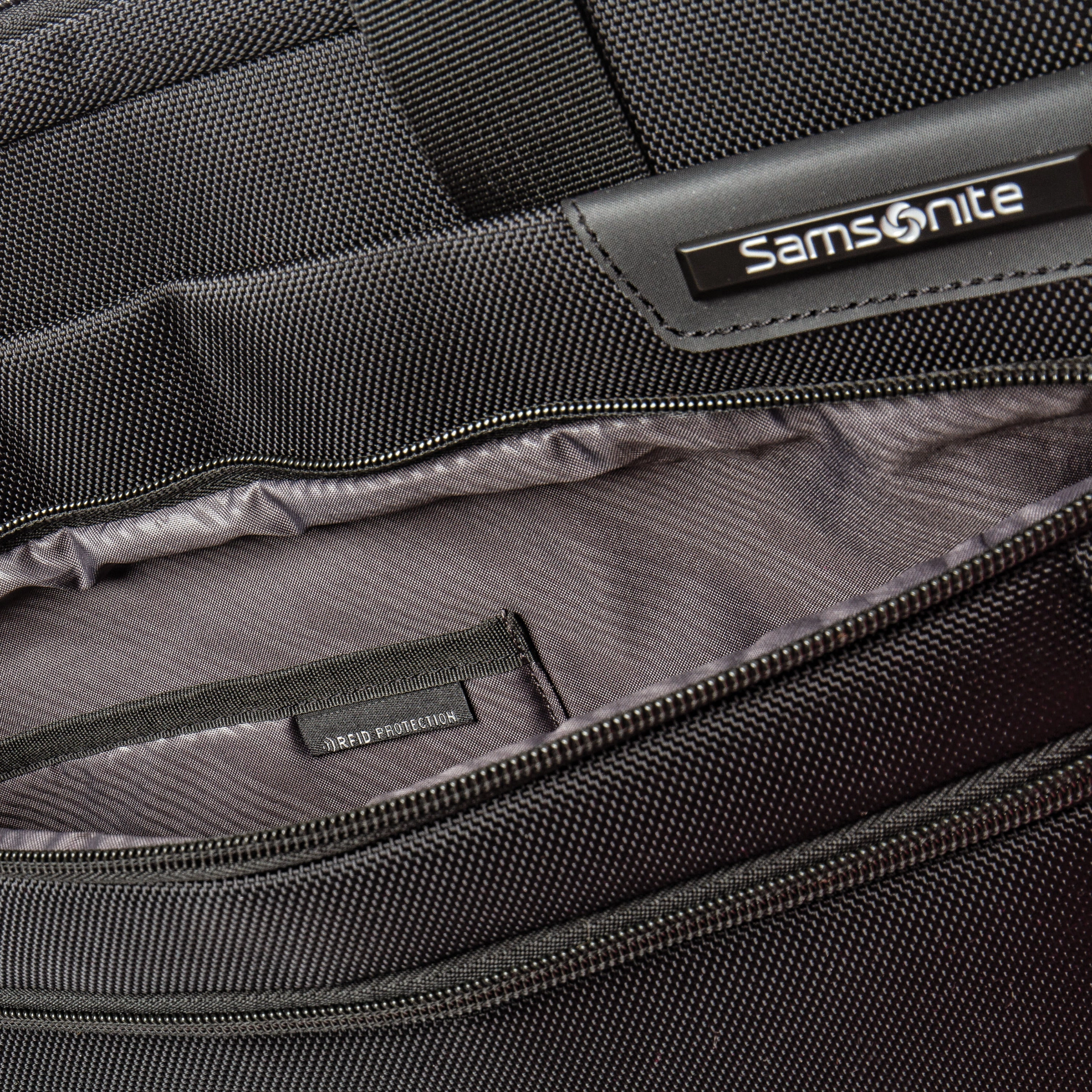 Samsonite Classic NXT Laptop Shuttle 15.6