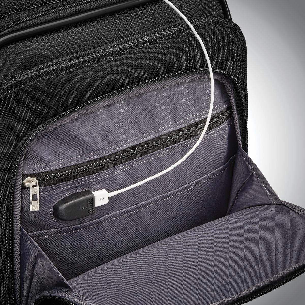 Samsonite Insignis Carry On Expandable Spinner
