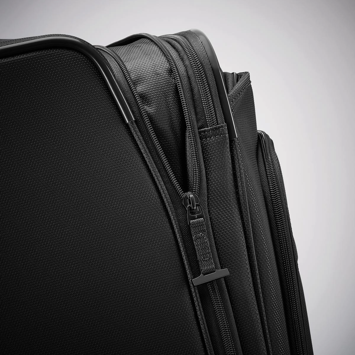 Samsonite Insignis Carry On Expandable Spinner
