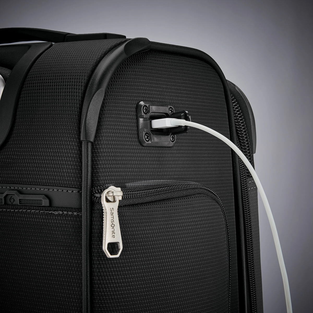 Samsonite Solyte DLX Carry On Expandable Spinner