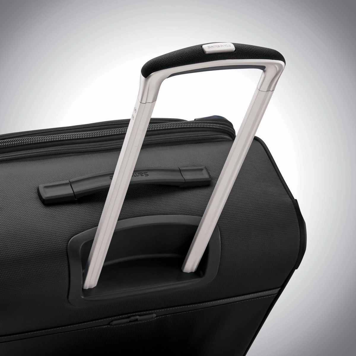 Samsonite Solyte DLX Carry On Expandable Spinner