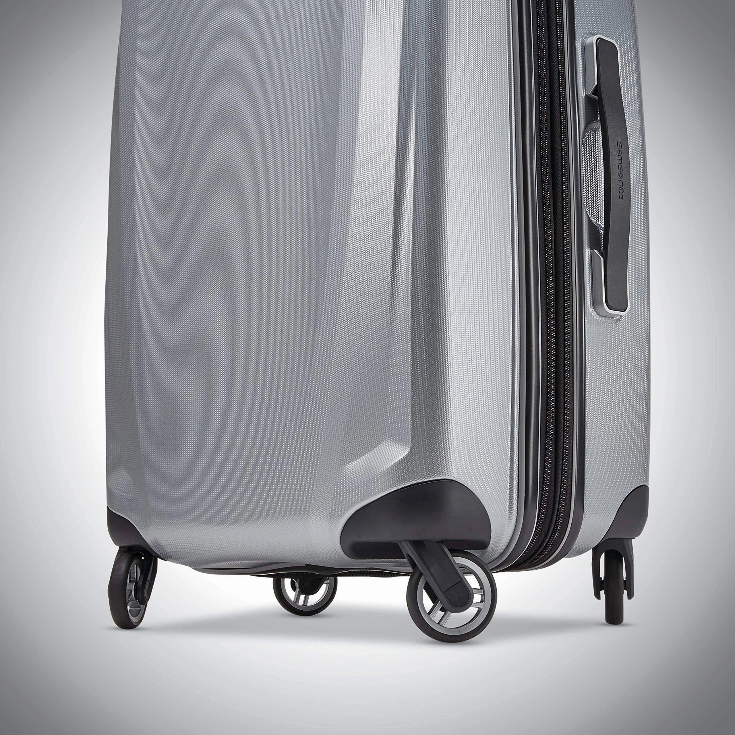 Samsonite Winfield 3 DLX Carry-On 20-Inch 4-Wheel Carry-On Luggage