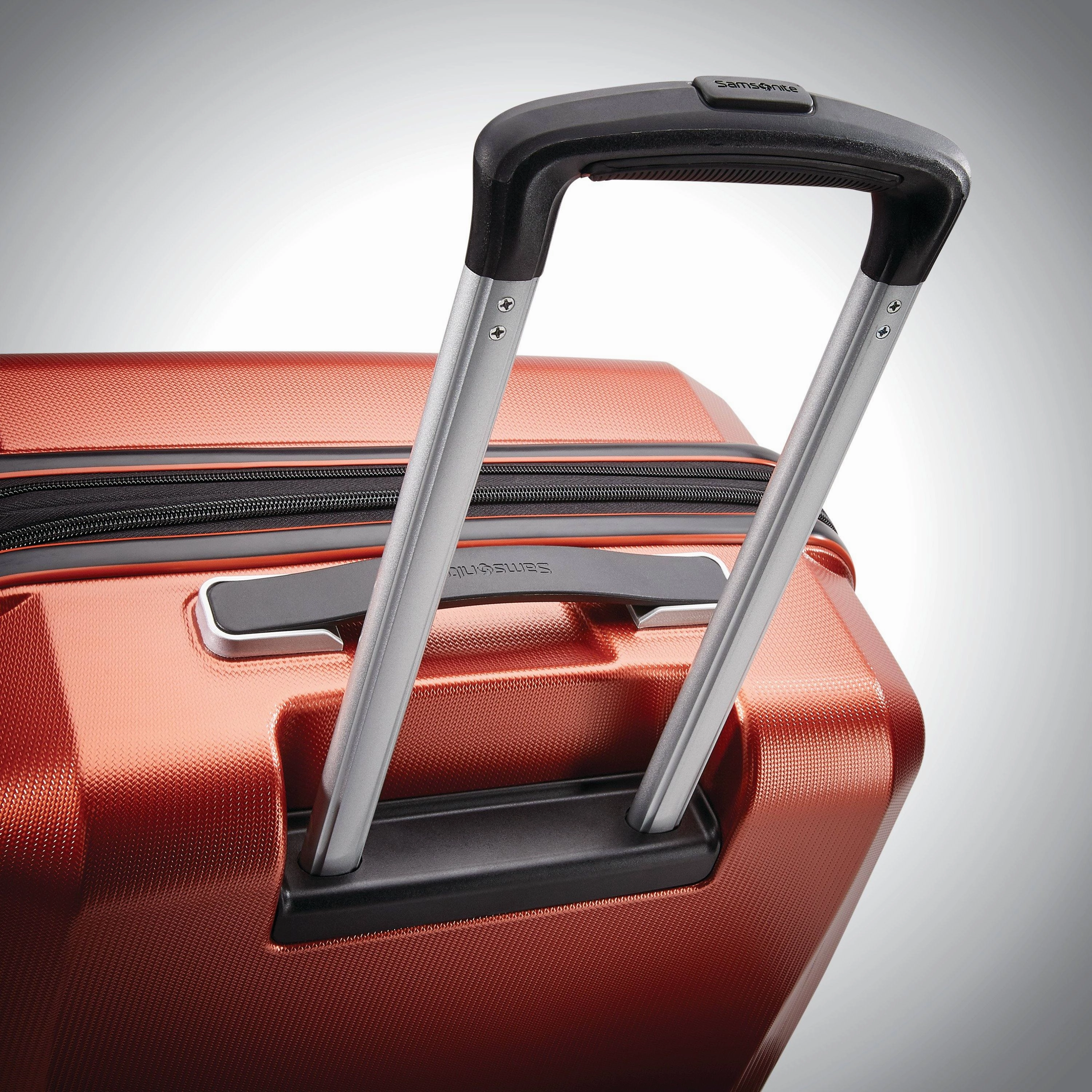 Samsonite Winfield 3 DLX Carry-On 20-Inch 4-Wheel Carry-On Luggage