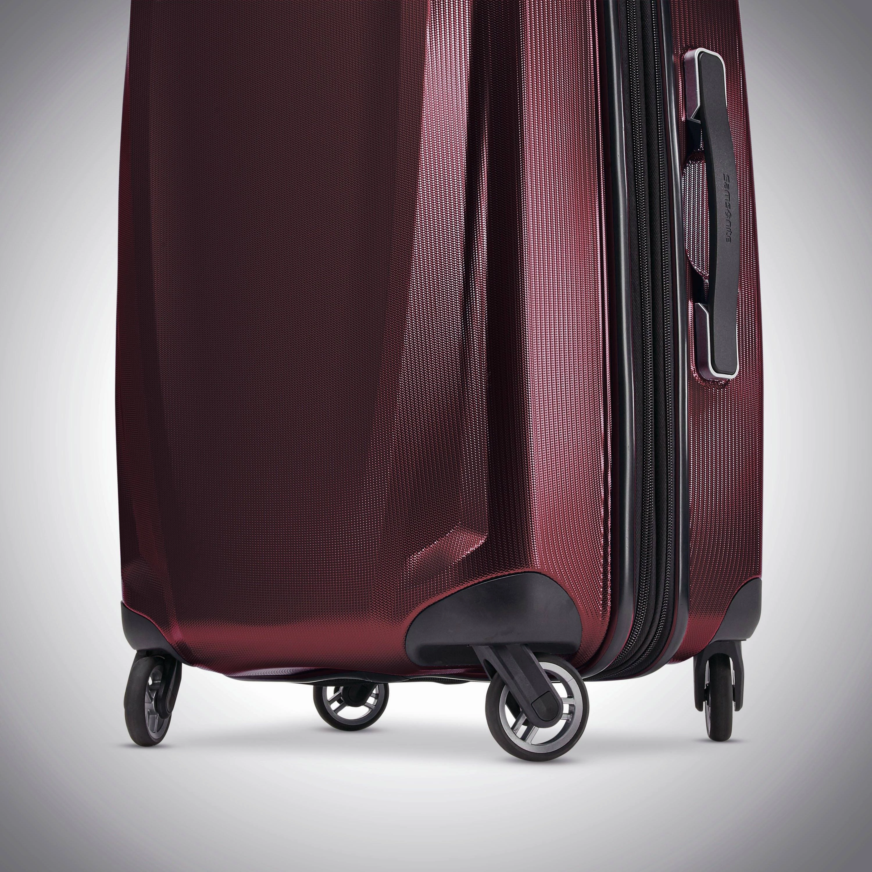 Samsonite Winfield 3 DLX Carry-On 20-Inch 4-Wheel Carry-On Luggage