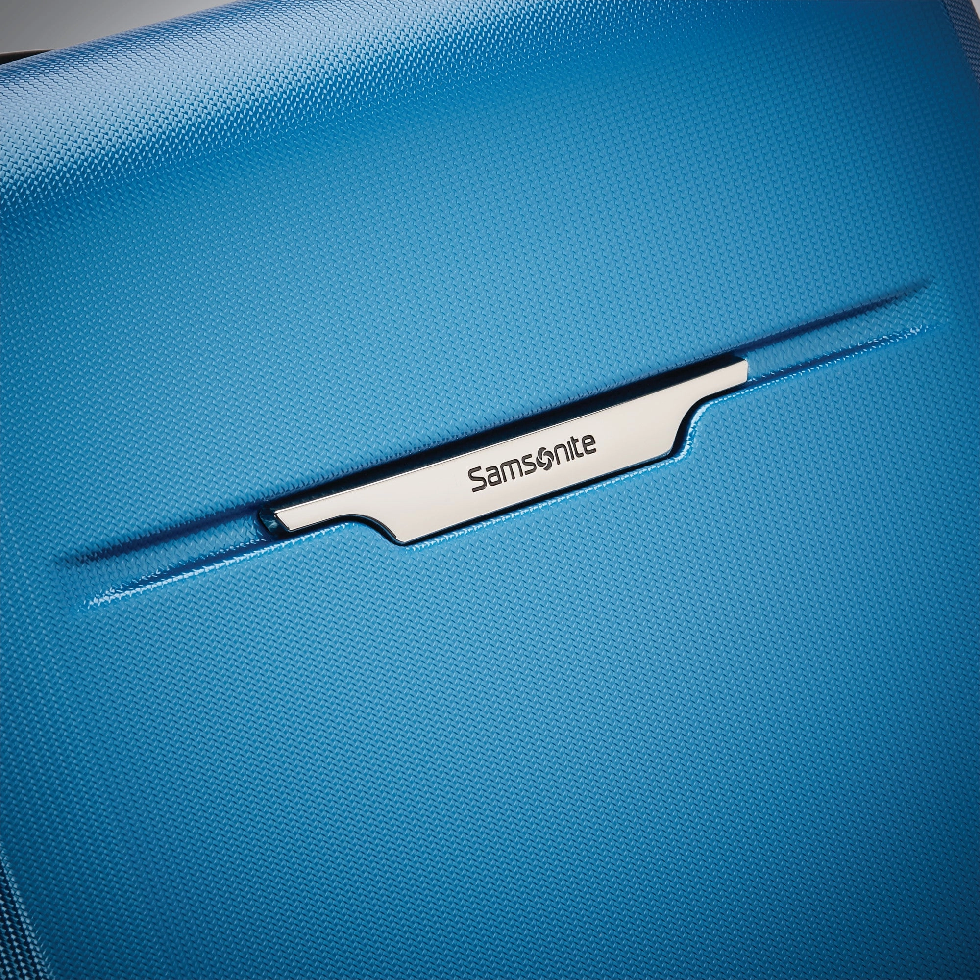 Samsonite Winfield 3 DLX Spinner 56/20