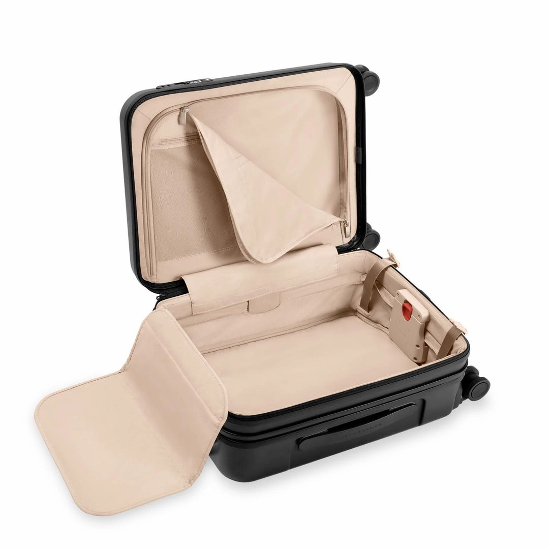 Sympatico Global 21" carry on spinner