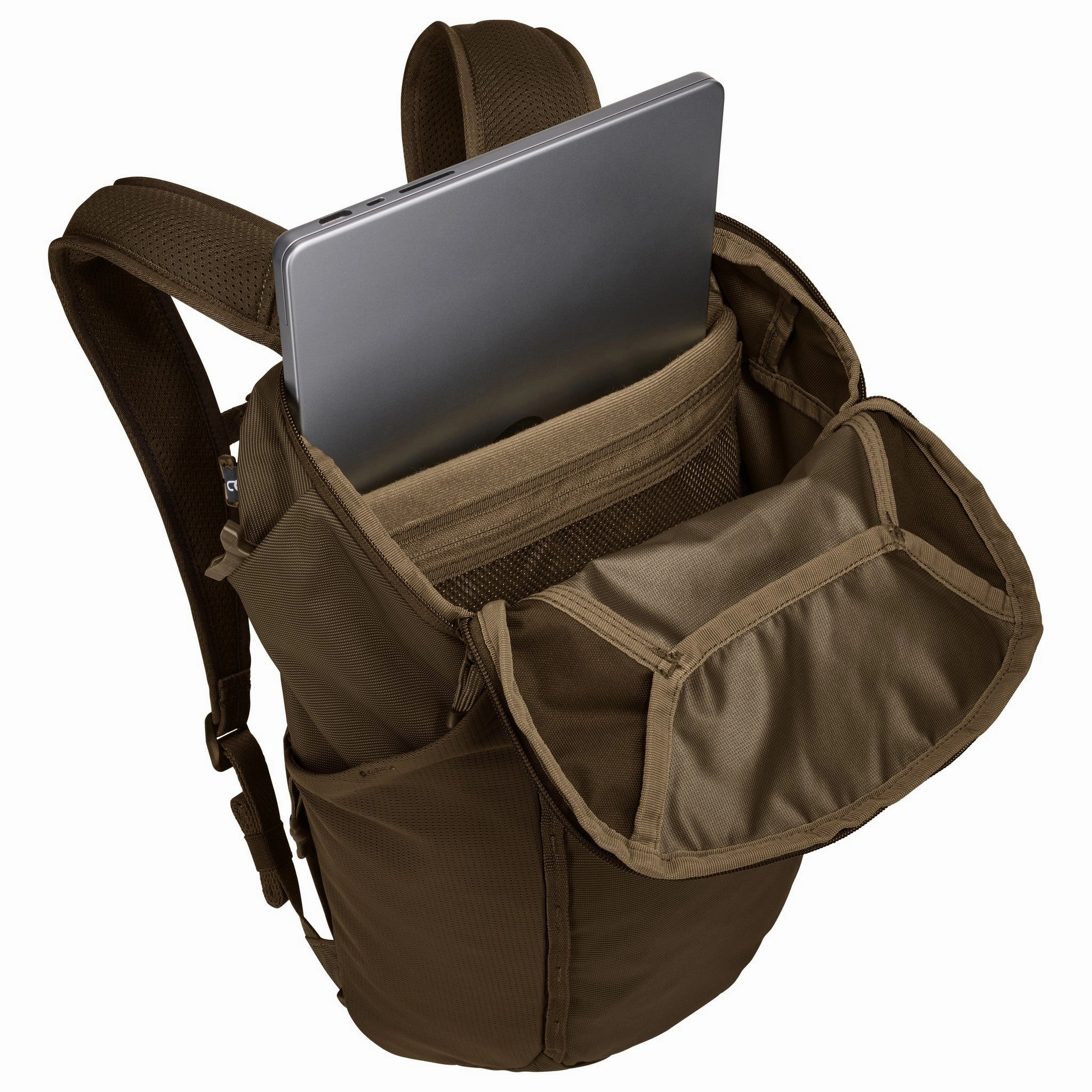 Thule Luggage Landmark Travel Pack 70L