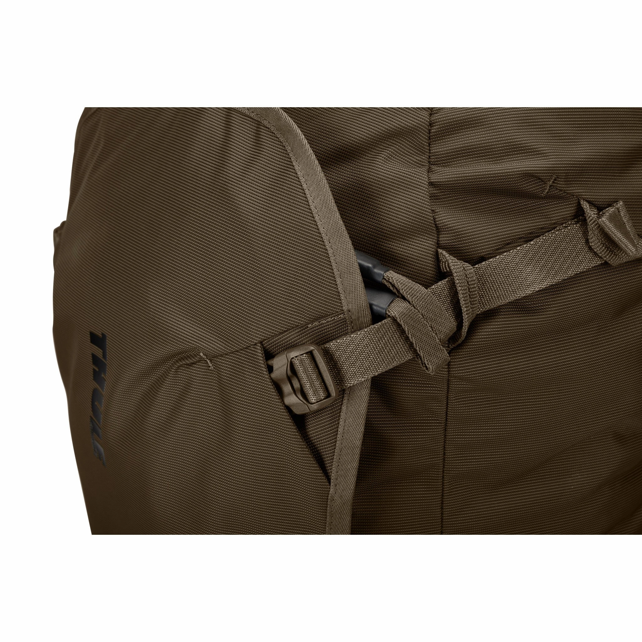 Thule Luggage Landmark Travel Pack 70L