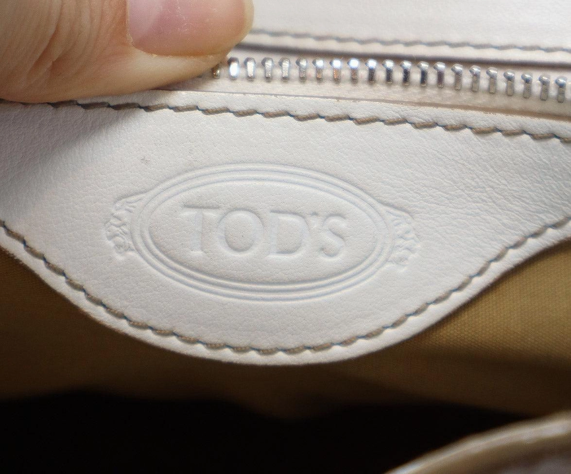 Tod's White Leather Brown Stitching Shoulder Bag
