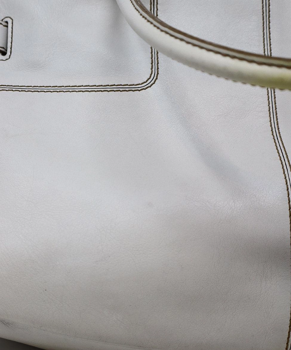 Tod's White Leather Brown Stitching Shoulder Bag