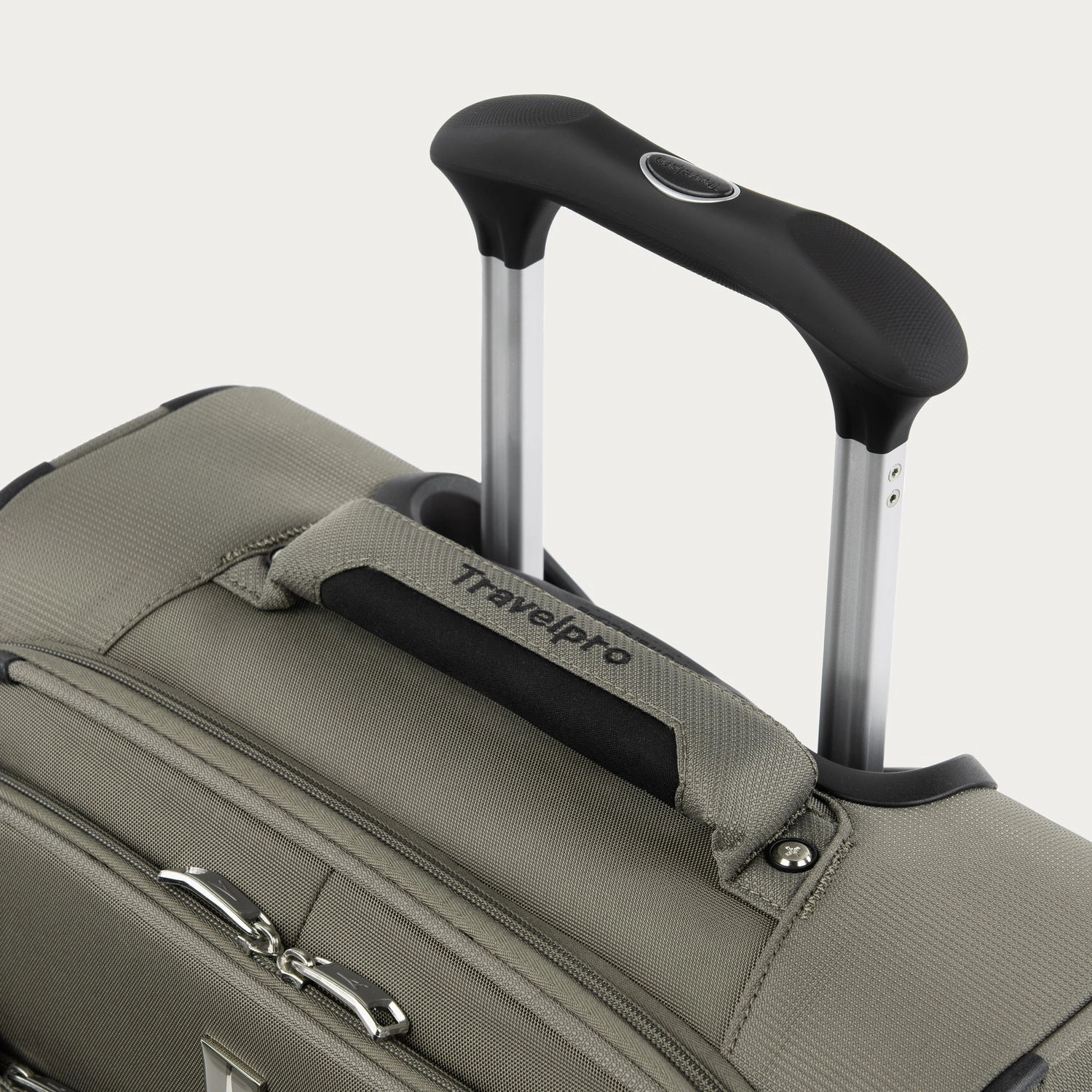 Travelpro Maxlite 5 International Carry-On Spinner Luggage