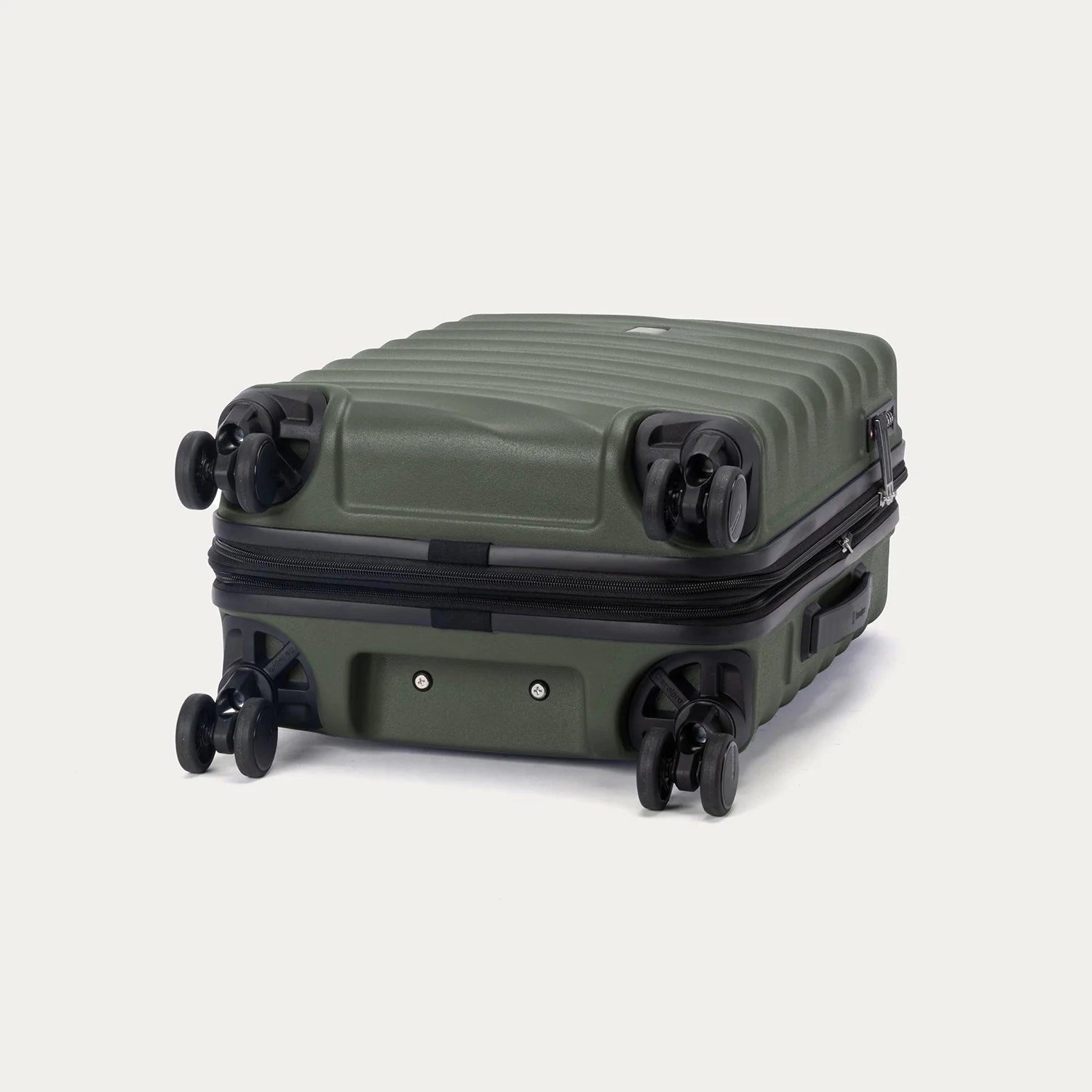 Travelpro Maxlite Air V2 Carry-On Hardside Spinner